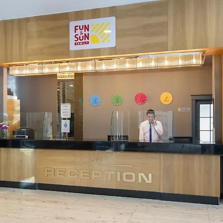 Iron Ambassador Side Hotel 4*